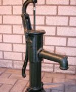 [BR_123866] Zwengelpomp met wandflens